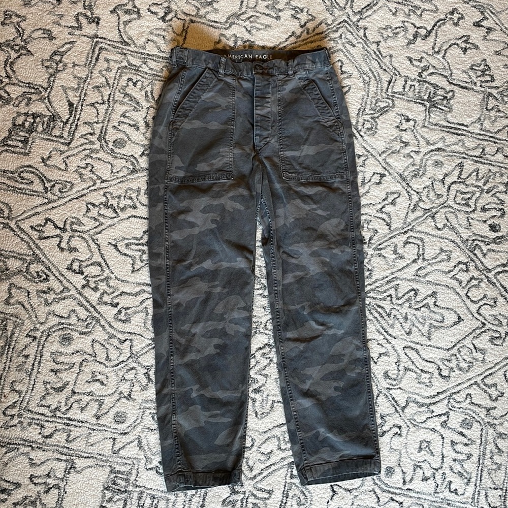 American Eagle Camo Pants